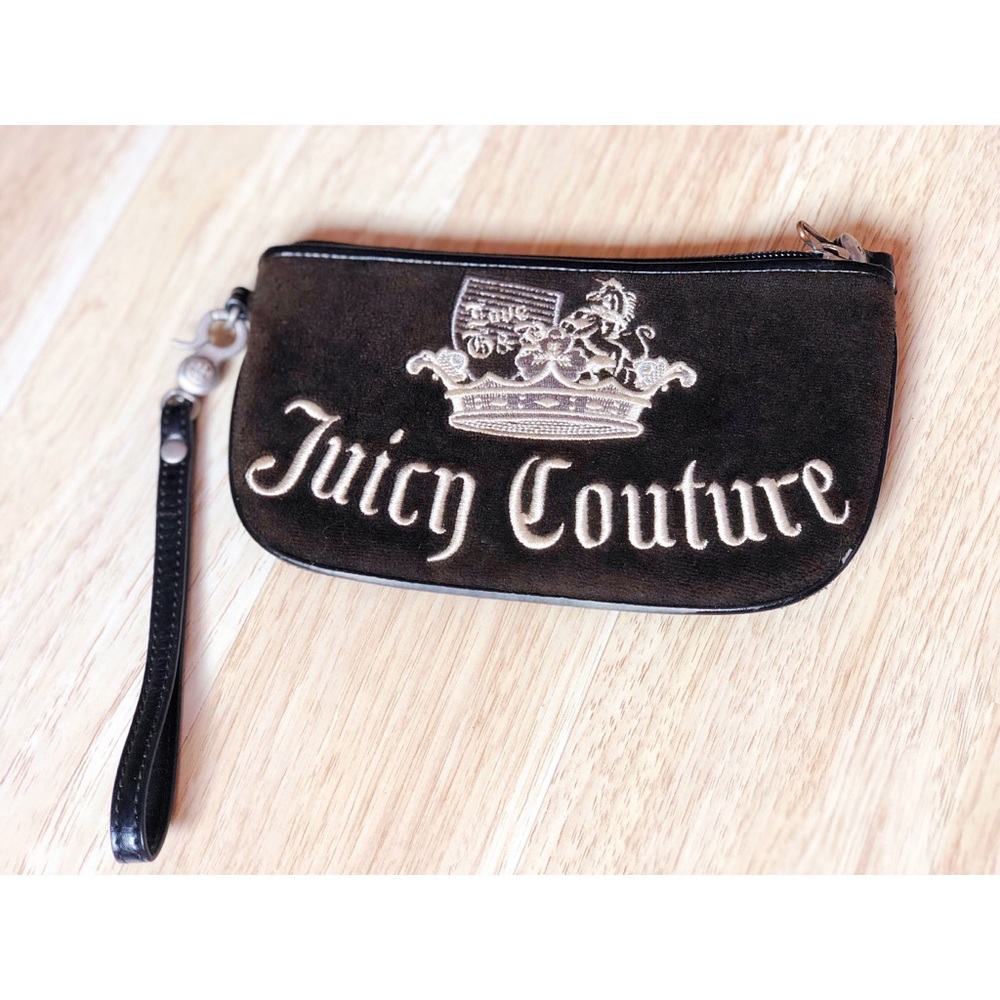 Juicy Couture clutch wallet